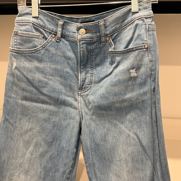 Express Light Blue Distressed Flare Jeans. Size 6R - Picture 3 of 7